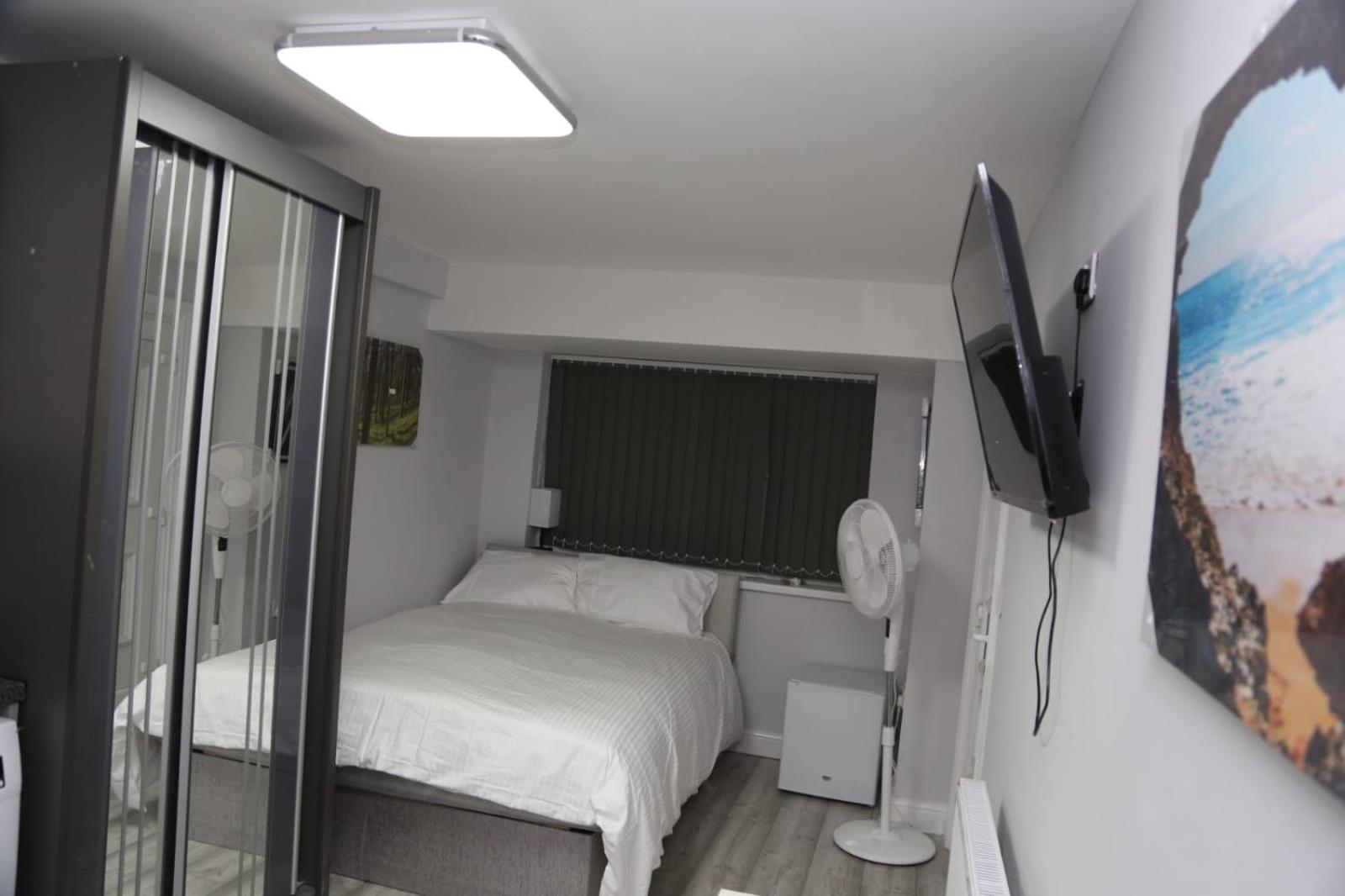 A A Guest Rooms Woolwich Londra Exterior foto